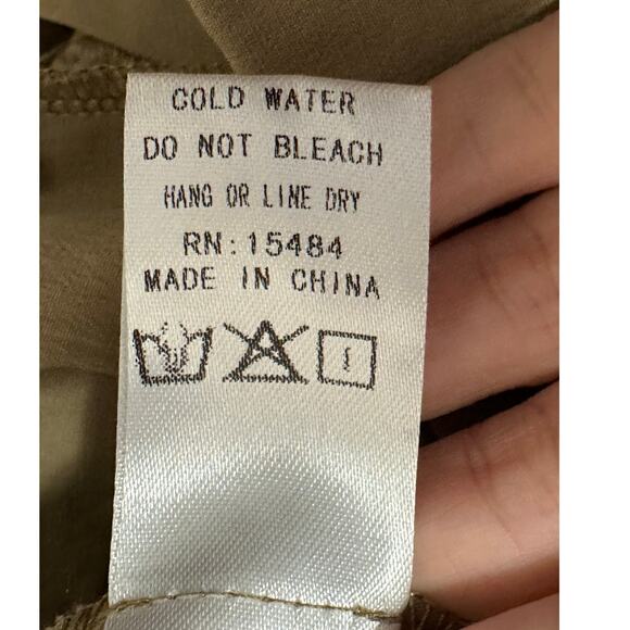 Blush BJ taupe pleated cropped high waisted pants size Medium - Picture 5 of 10